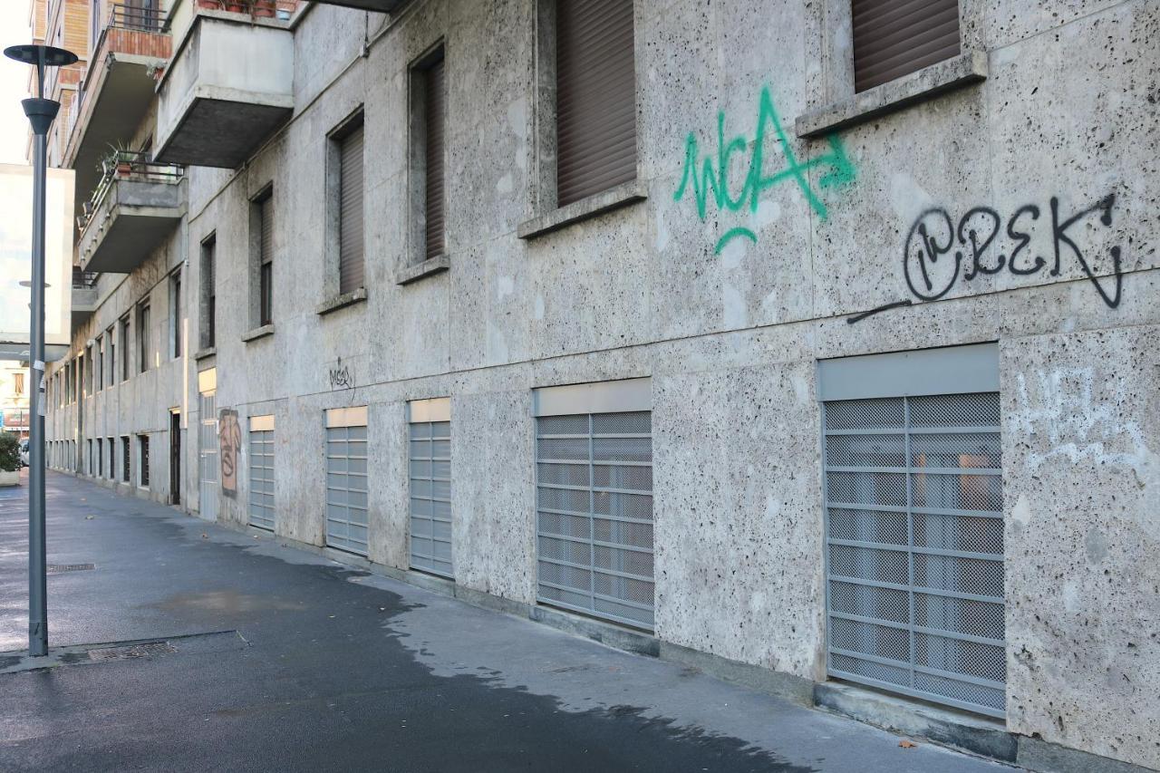 Station - 1 Milano